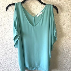Flowy Mint V-Neck Top XL
